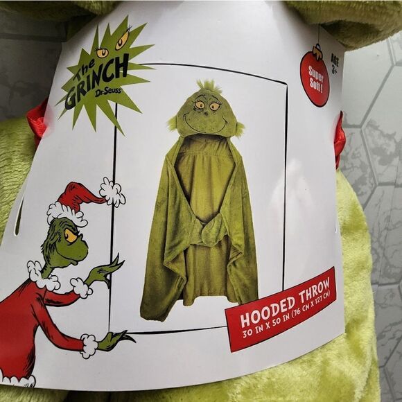 NEW The Grinch Hooded  Throw Blanket 30" x 50" Hand Pockets Soft Plush Dr. Seuss - Picture 3 of 7